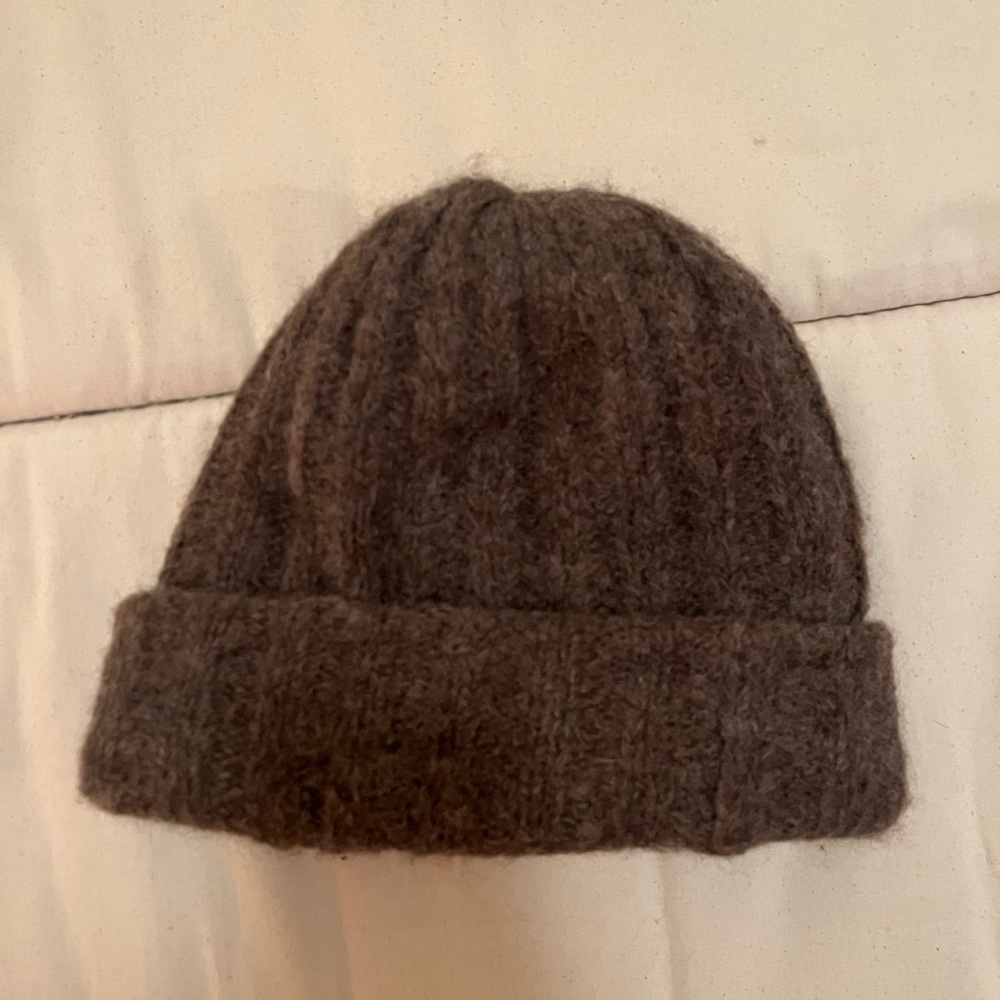 Wol Hide Beanie